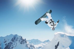 九游官网-哈基米在巴黎奥运会男足比赛中展现出强大的领导力，哈基米国米几号