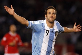 九游娱乐官方-_野外生存赛：在荒野中挑战极限运动腕力_，户外运动野外生存